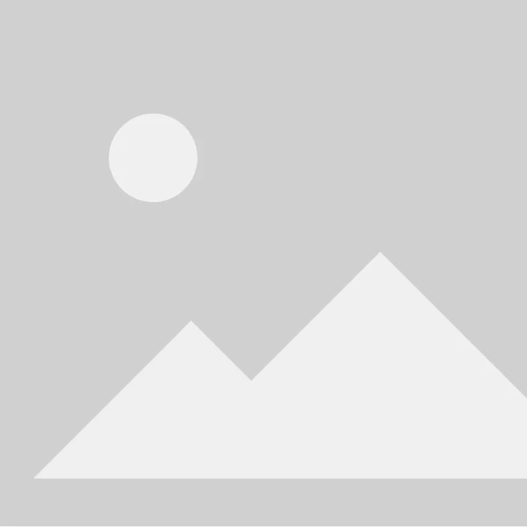 المنتج الأول